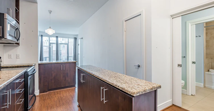N401-116 George Street, Toronto, ON, M5A 2M5 - 6