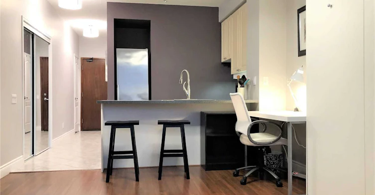 508-555 Yonge Street, Toronto, ON, M4Y 3A6 - 3