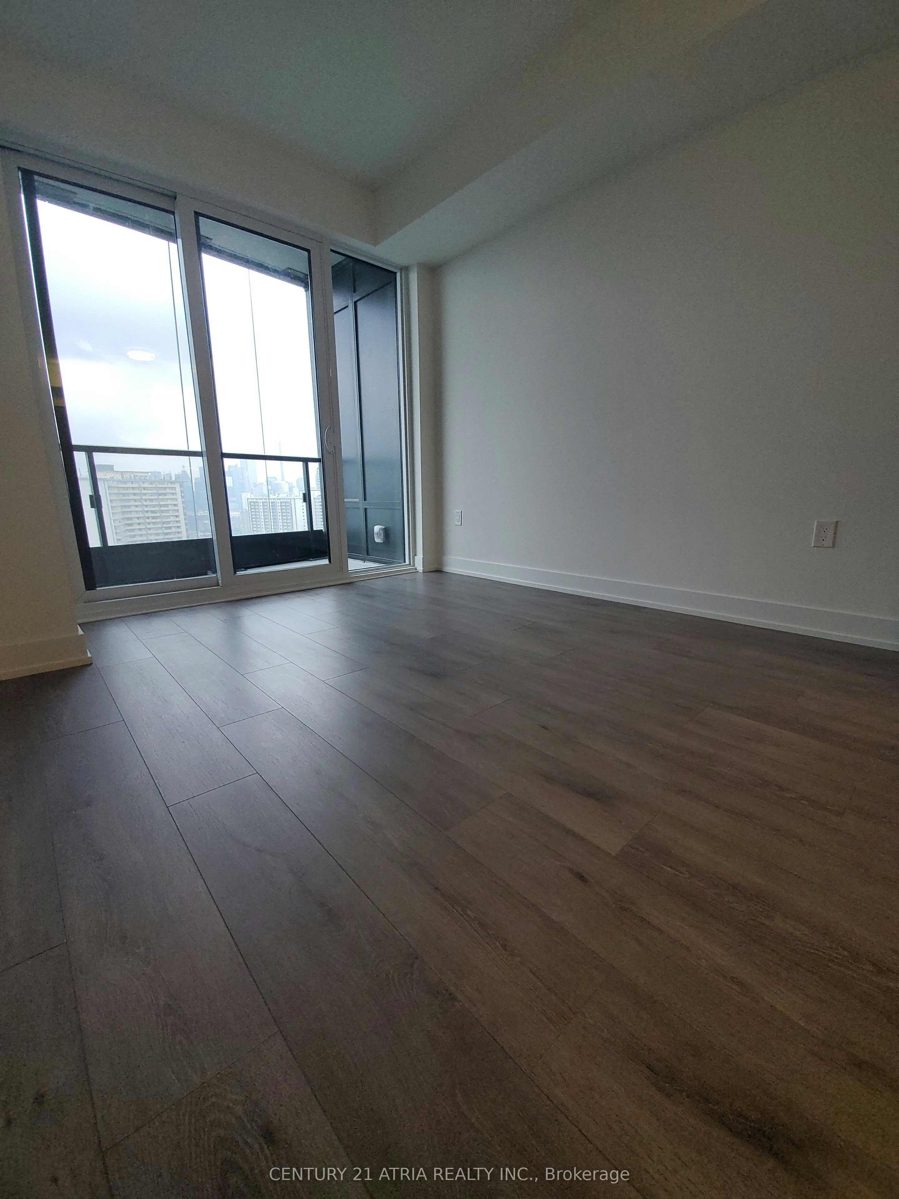 2719-585 Bloor Street E, Toronto, ON, M4W 0B3 - 5
