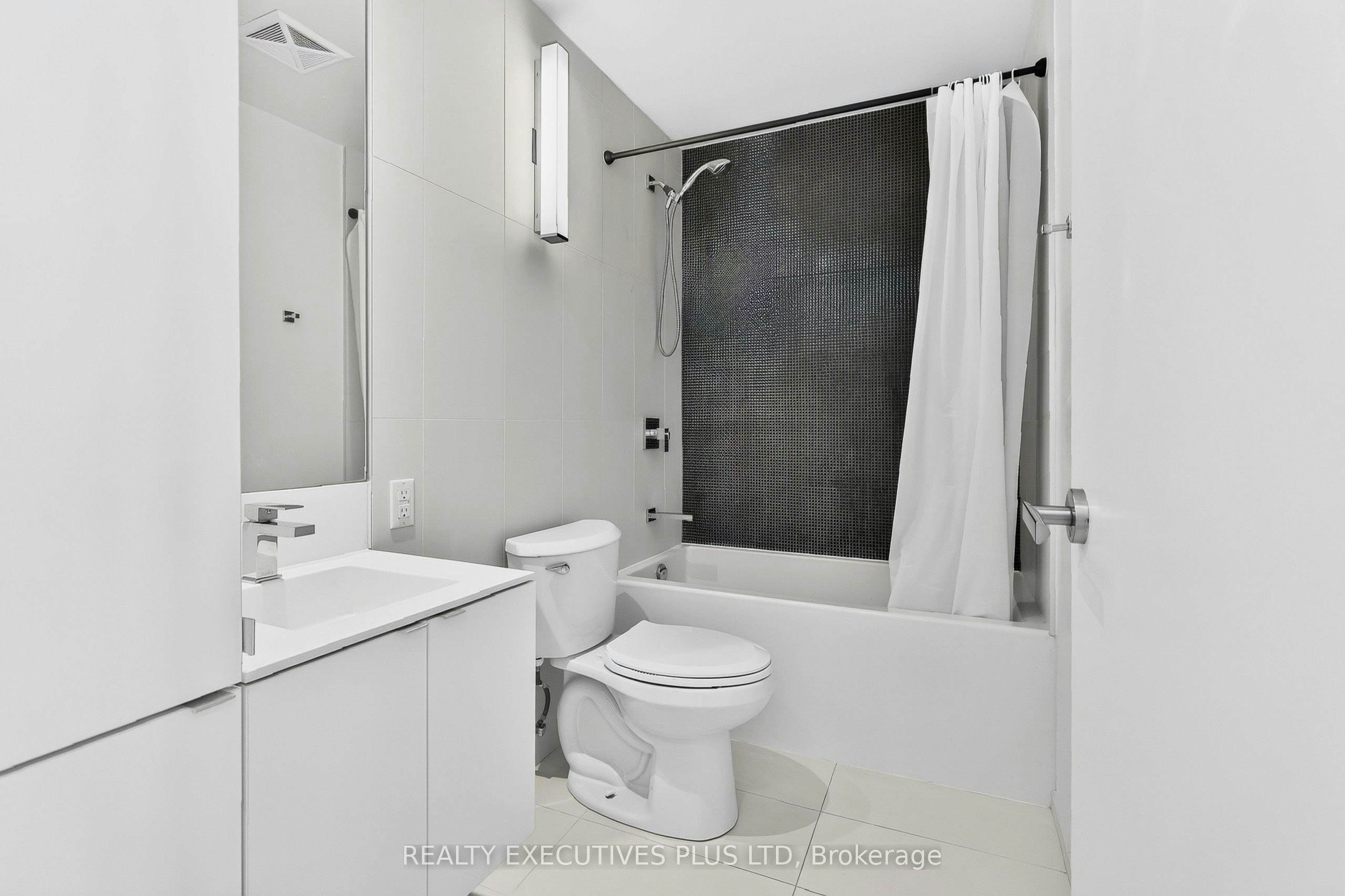 3604-125 Peter Street, Toronto, ON, M5V 0M2 - 27