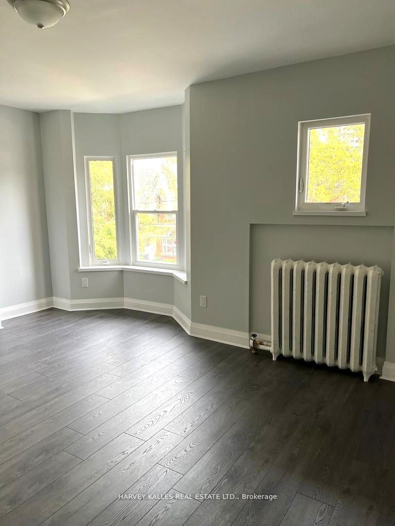 Upper-202 Major Street, Toronto, ON, M5S 2L3 - 8