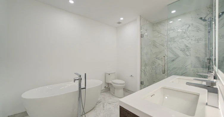 2302-1315 Bay Street, Toronto, ON, M5R 2C4 - 12