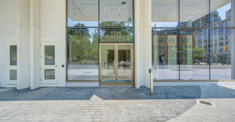 2302-1315 Bay Street, Toronto, ON, M5R 2C4 - 18