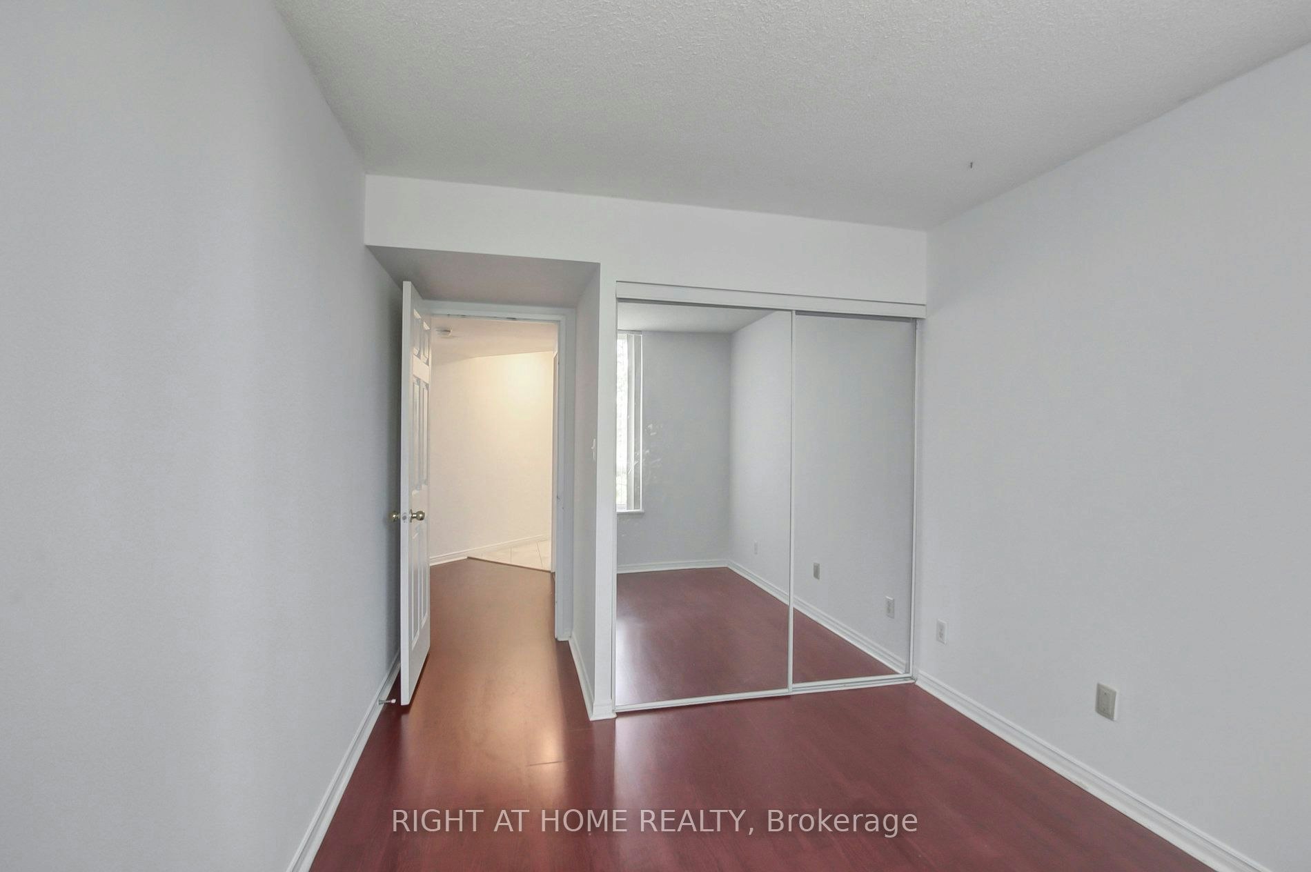 207-35 Empress Avenue, Toronto, ON, M2N 6T3 - 72