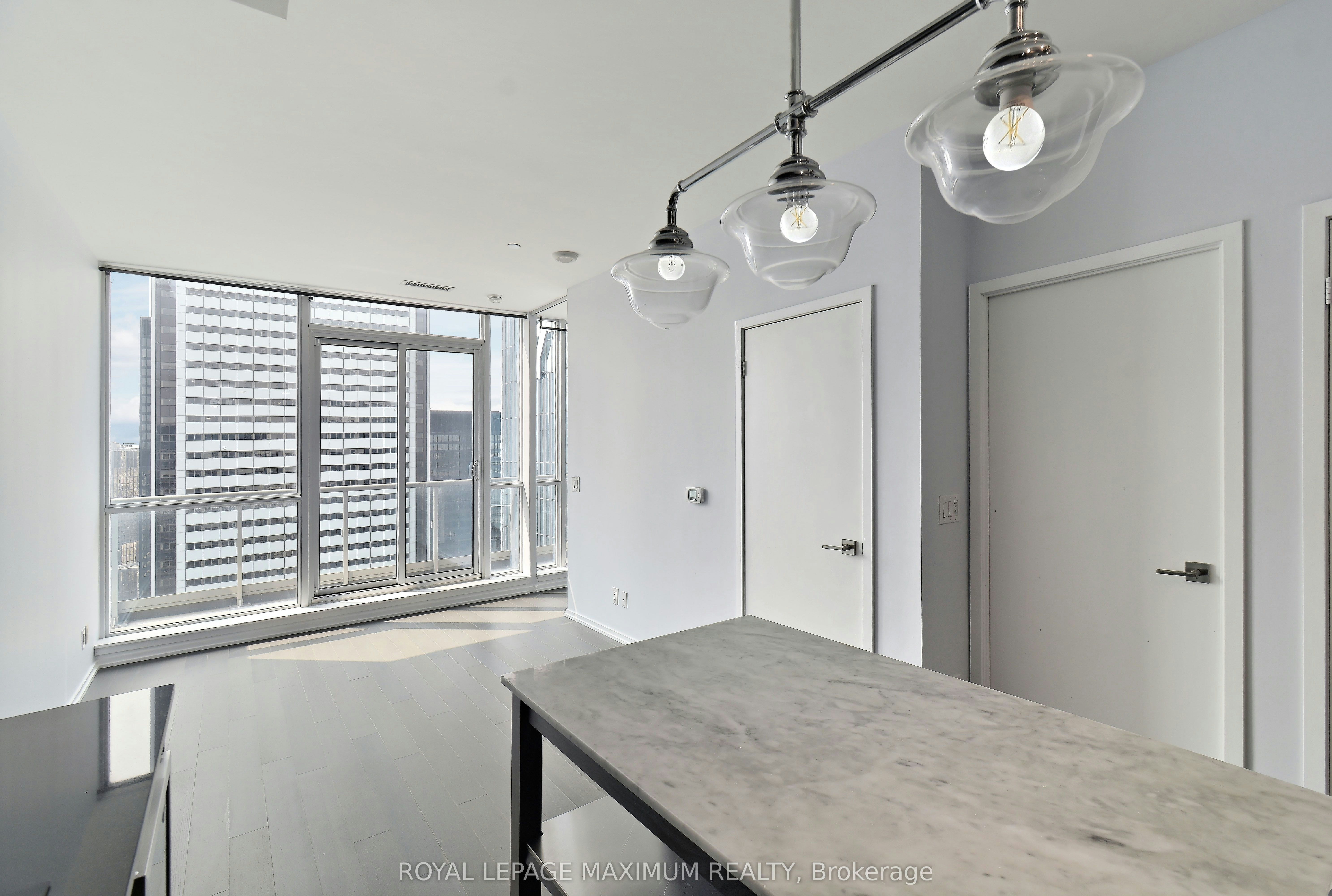 PH09-70 Temperance Street, Toronto, ON, M5H 0B1 - 13