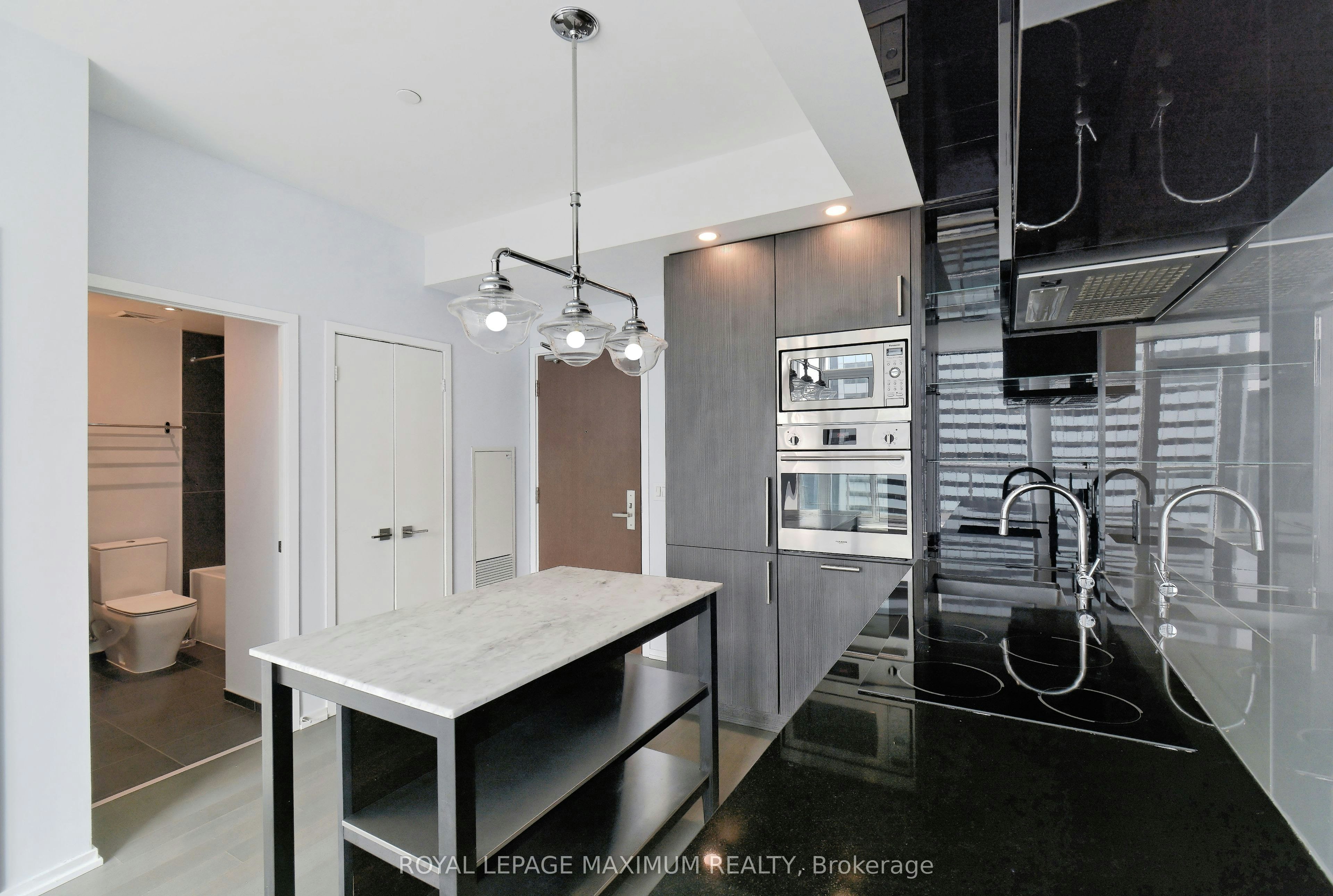 PH09-70 Temperance Street, Toronto, ON, M5H 0B1 - 16