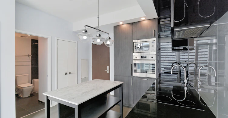 PH09-70 Temperance Street, Toronto, ON, M5H 0B1 - 16