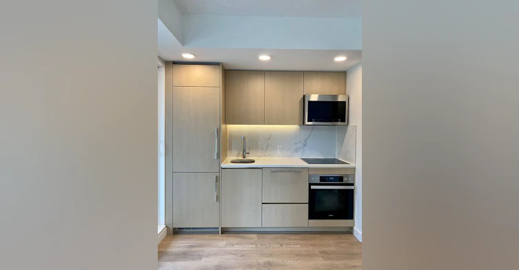 612-38 Widmer Street, Toronto, ON, M2K 1C5 - 6
