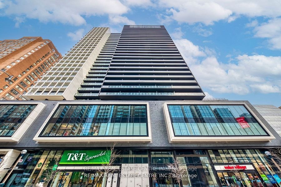 406-20 Edward Street, Toronto, ON, M5G 1C9