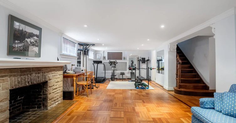 14 Dewbourne Avenue, Toronto, ON, M5P 1Z4 - 28