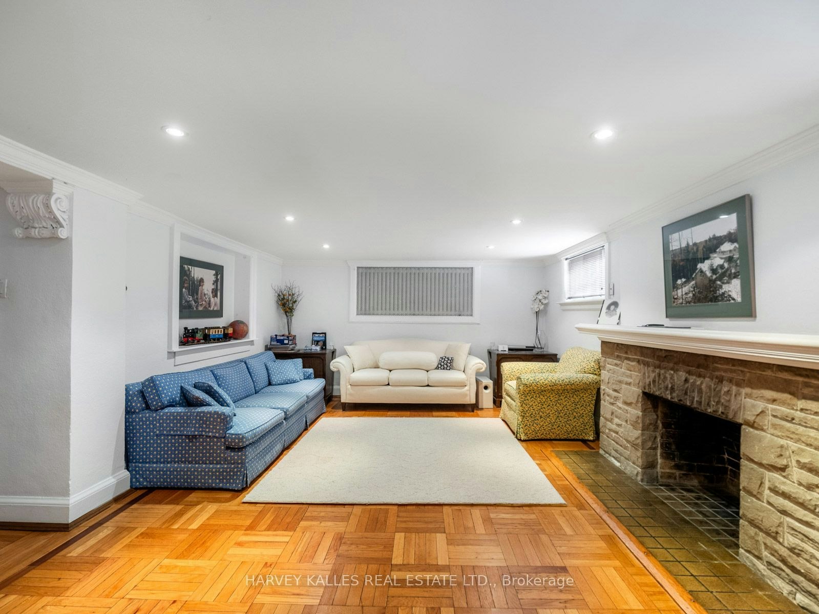 14 Dewbourne Avenue, Toronto, ON, M5P 1Z4 - 29