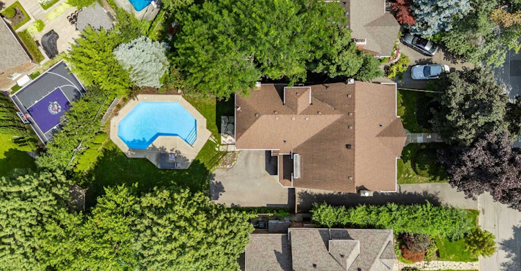 14 Dewbourne Avenue, Toronto, ON, M5P 1Z4 - 35