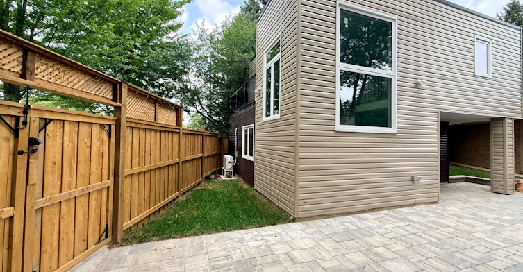48R Bradgate Road, Toronto, ON, M3B 1J8 - 6