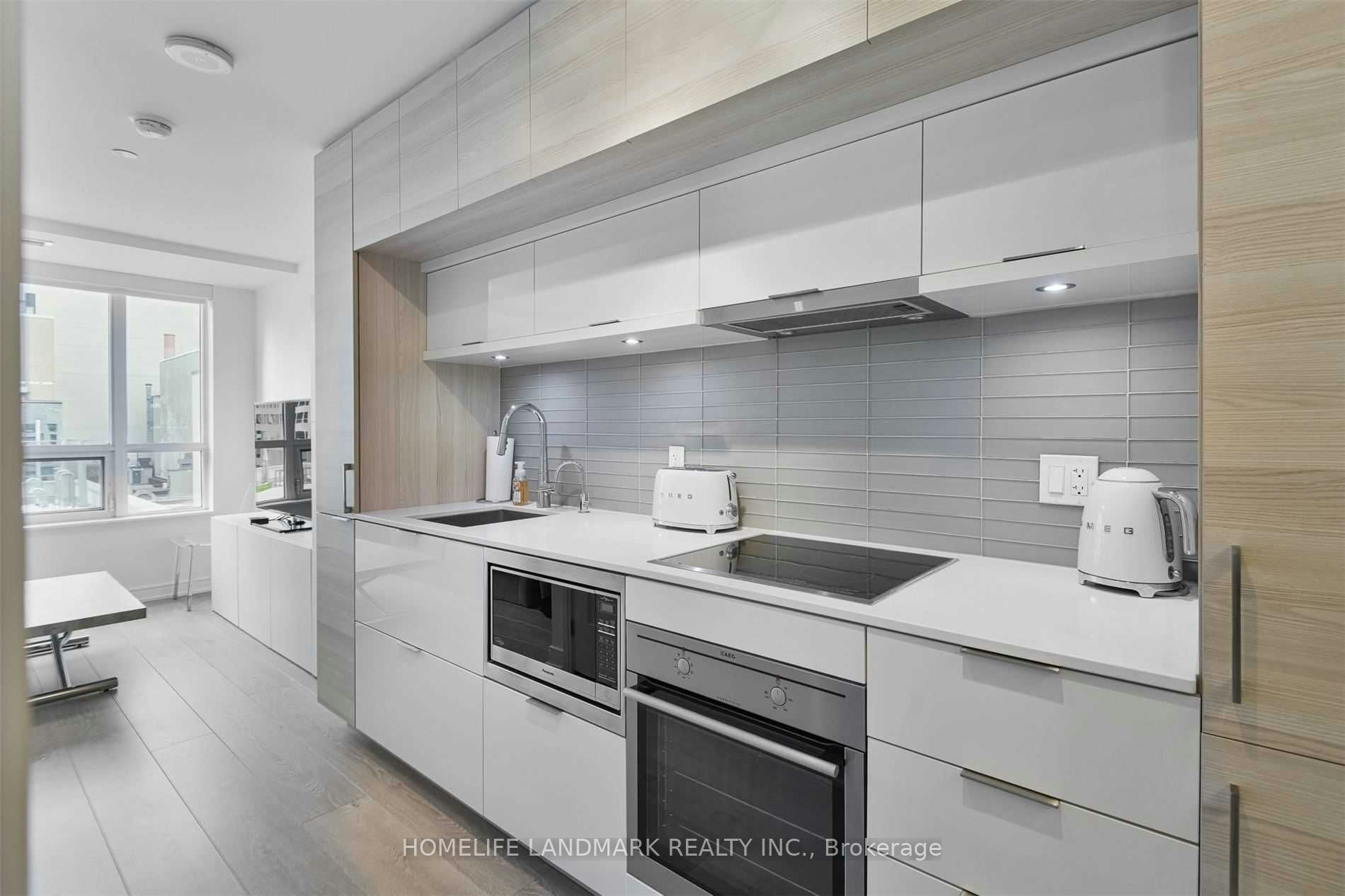 1012-88 Scott Street, Toronto, ON, M5E 0A9 - 2