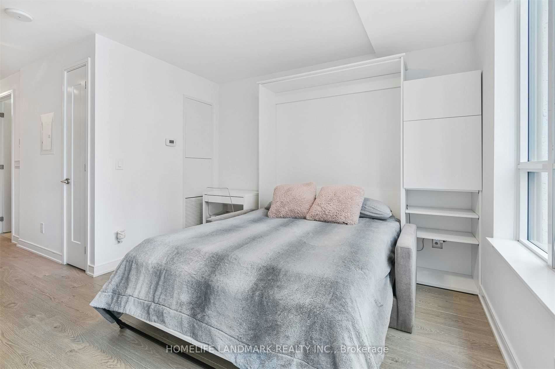 1012-88 Scott Street, Toronto, ON, M5E 0A9 - 4