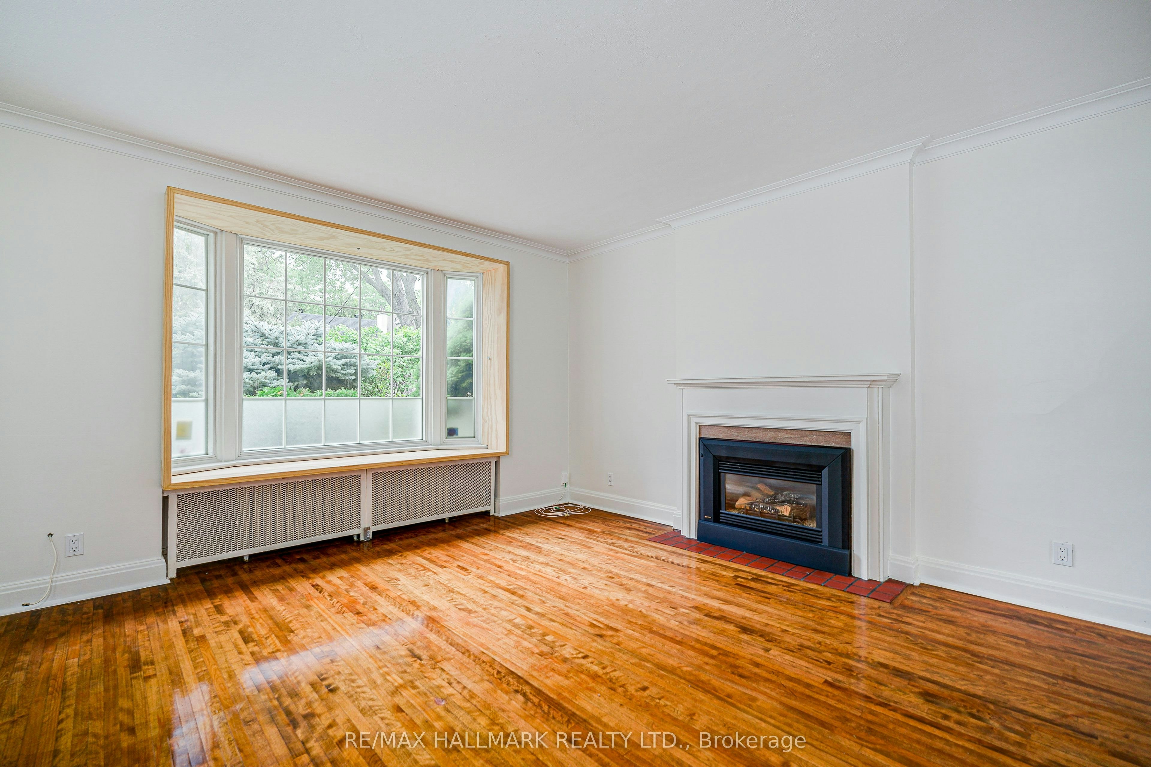 59 Fairfield Road, Toronto, ON, M4P 1S9 - 2