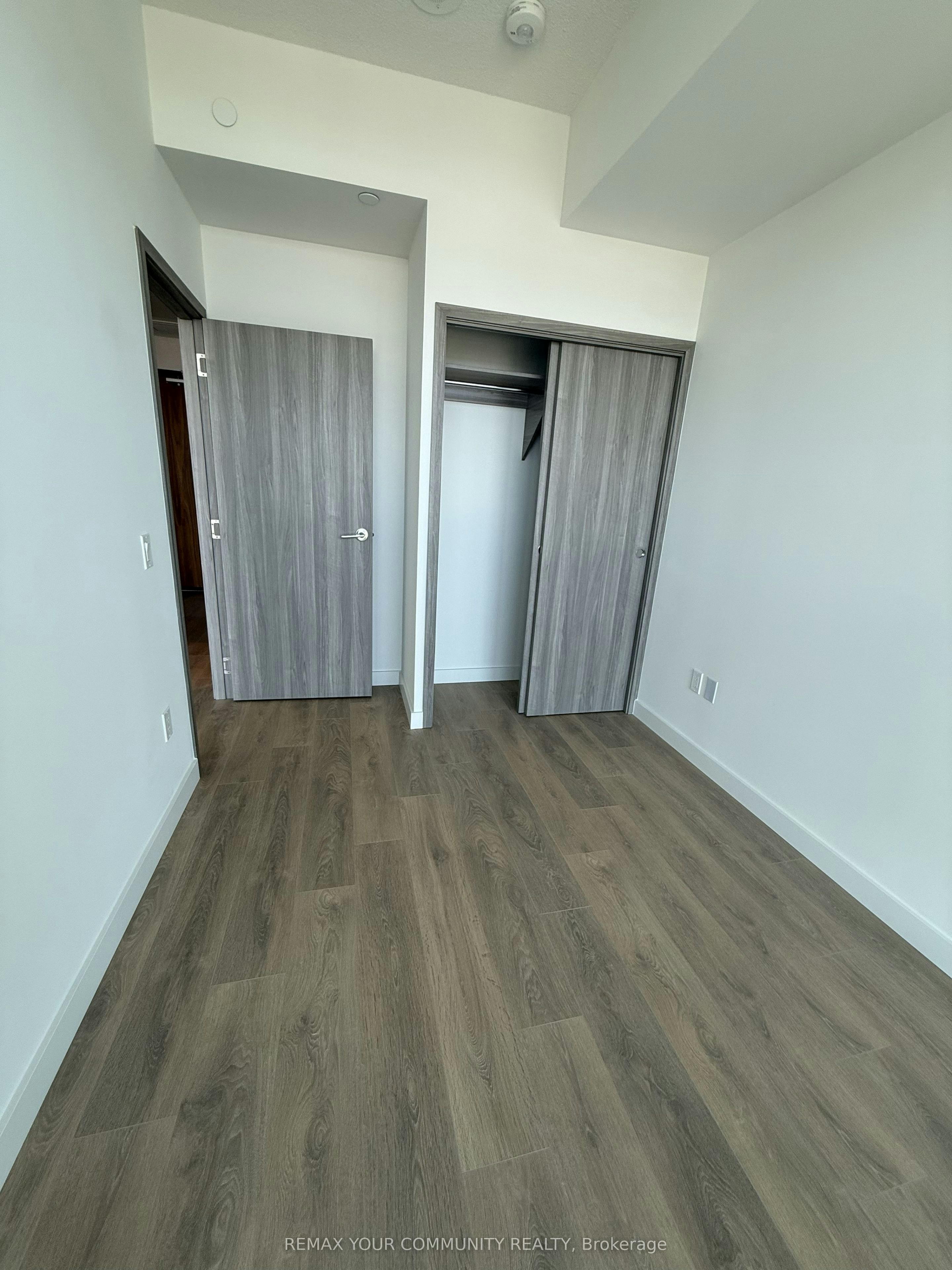 5105-3 Concord Cityplace Way, Toronto, ON, M5V 0X4 - 8