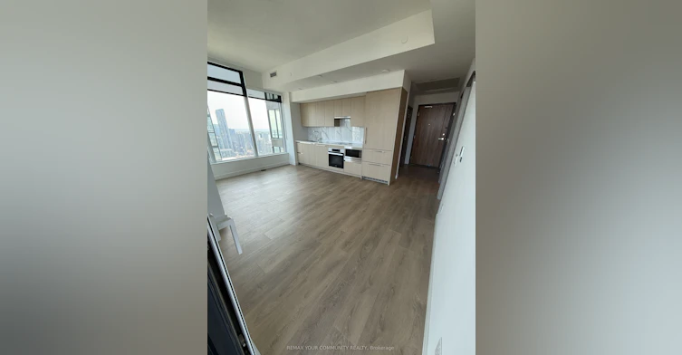 5105-3 Concord Cityplace Way, Toronto, ON, M5V 0X4