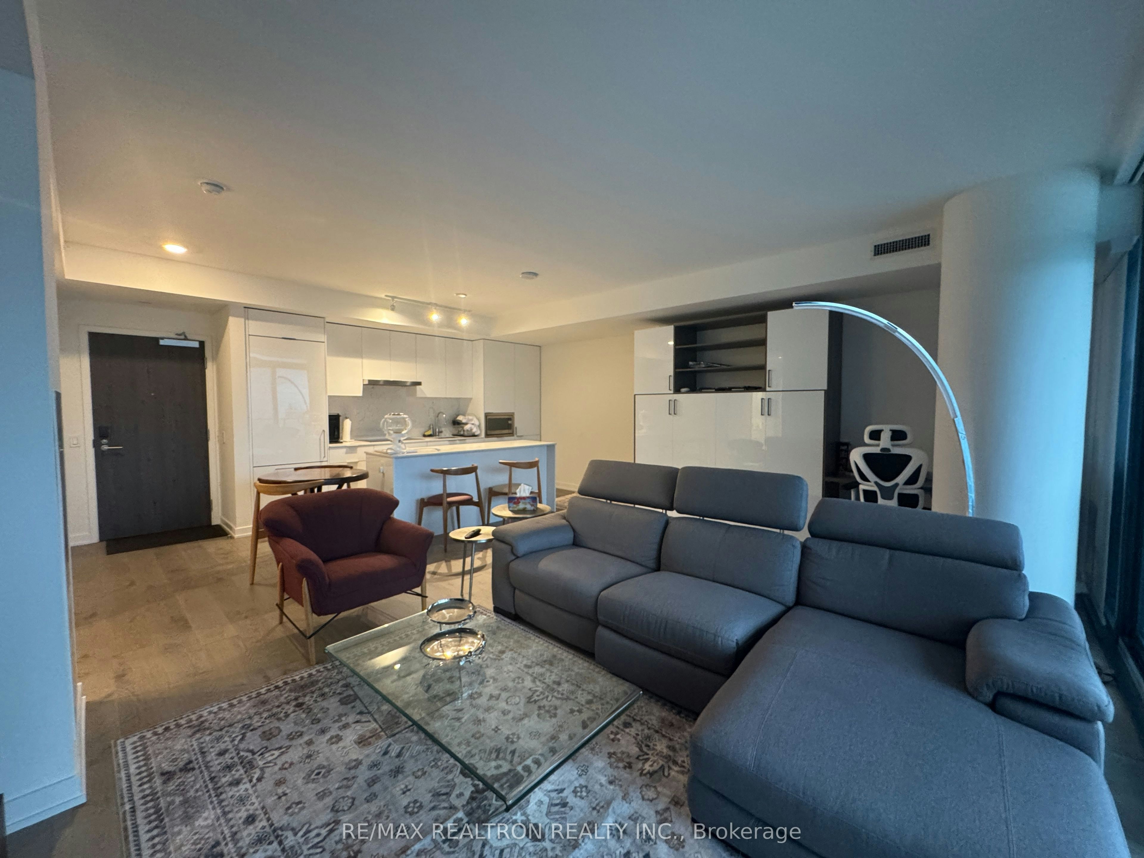 3904-20 Lombard Street, Toronto, ON, M5C 0A7 - 11