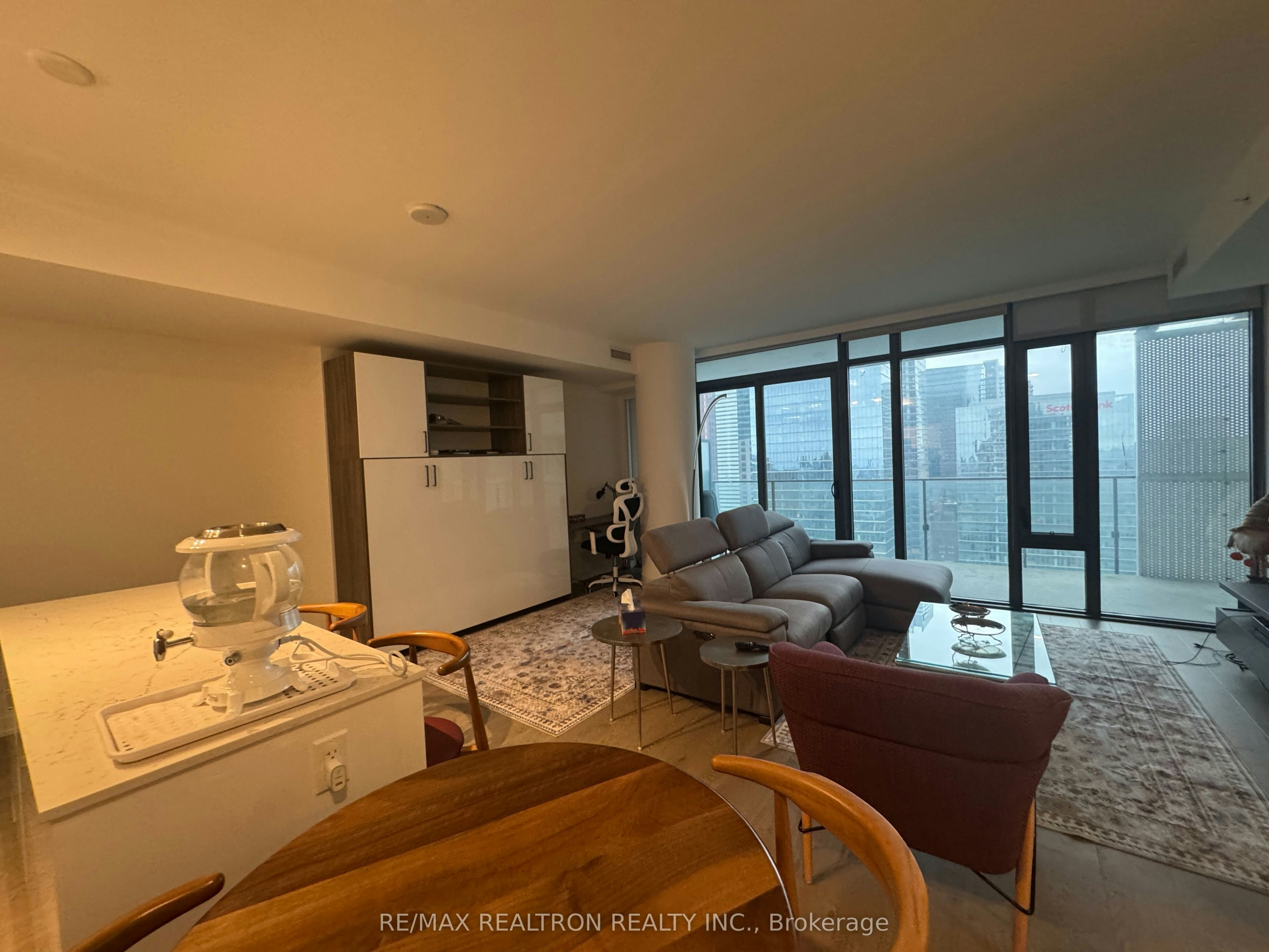 3904-20 Lombard Street, Toronto, ON, M5C 0A7 - 12