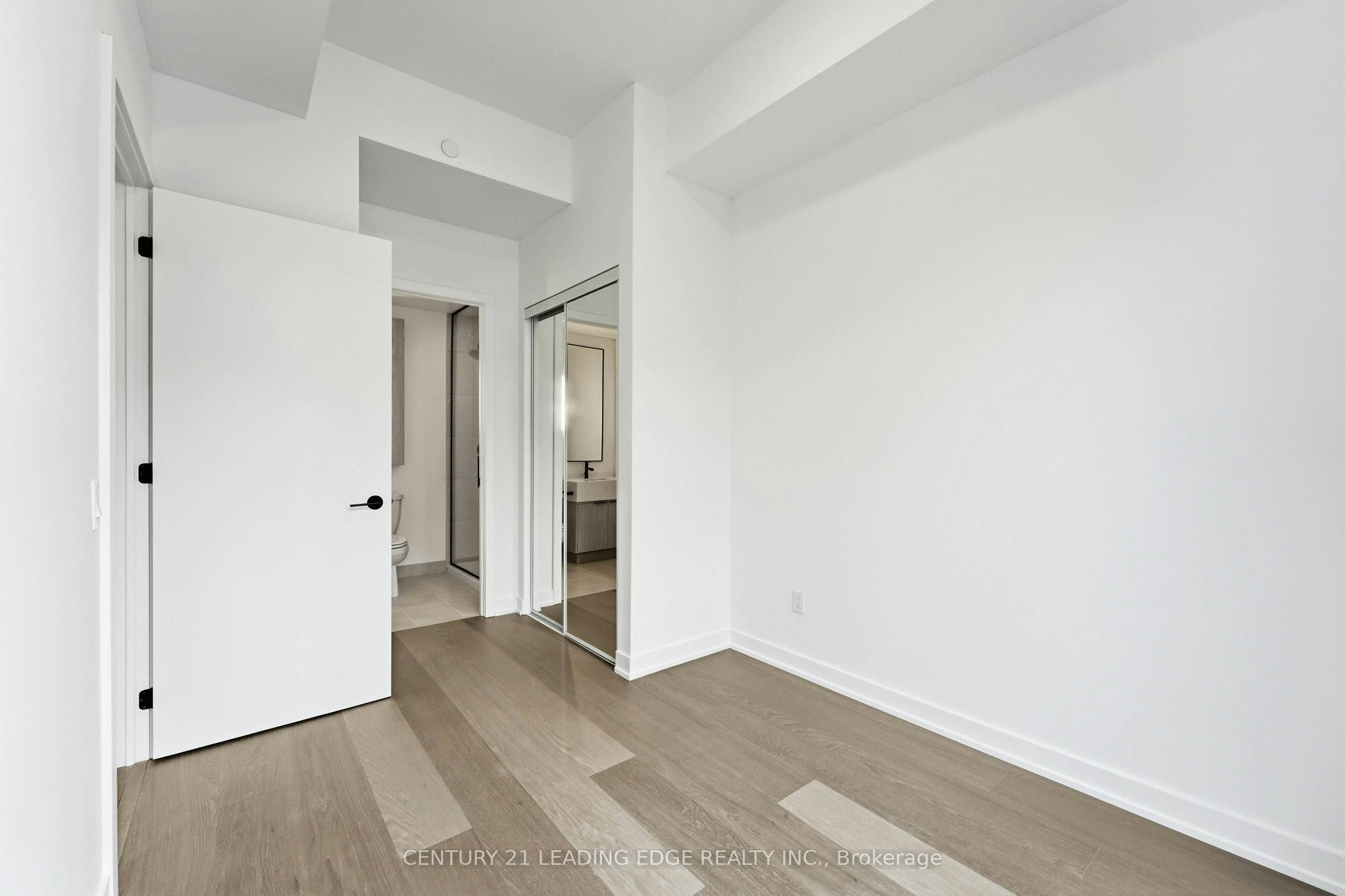 310-91 Montclair Avenue, Toronto, ON, M5P 0B1 - 11
