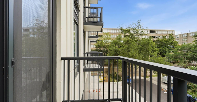 310-91 Montclair Avenue, Toronto, ON, M5P 0B1 - 14