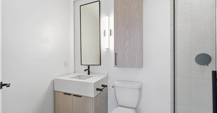 310-91 Montclair Avenue, Toronto, ON, M5P 0B1 - 12
