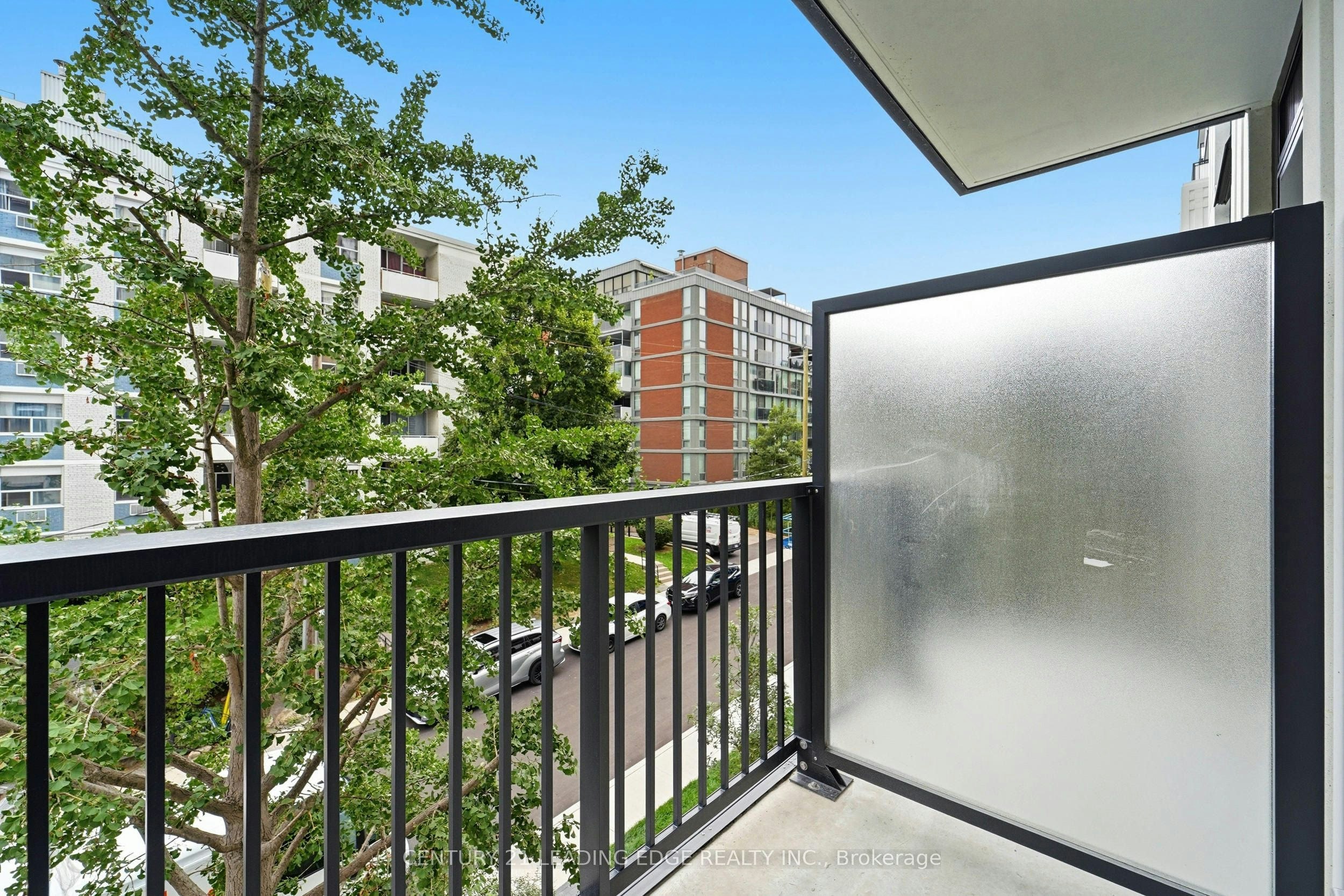 310-91 Montclair Avenue, Toronto, ON, M5P 0B1 - 15