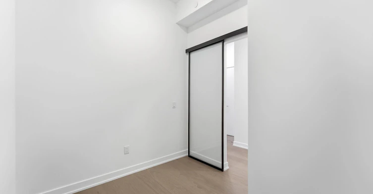 310-91 Montclair Avenue, Toronto, ON, M5P 0B1 - 7