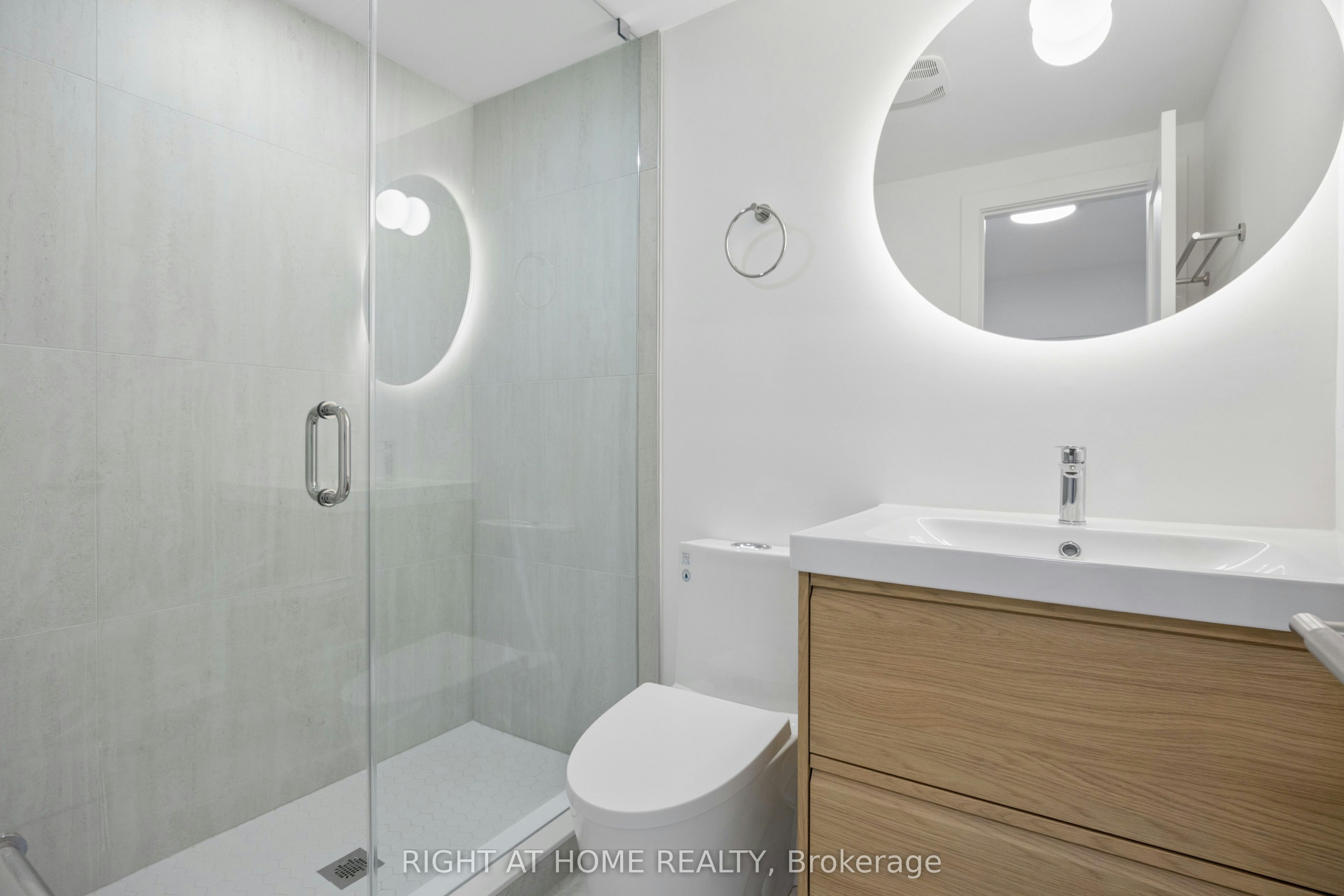2-91 Barton Avenue, Toronto, ON, M6G 1P7 - 17