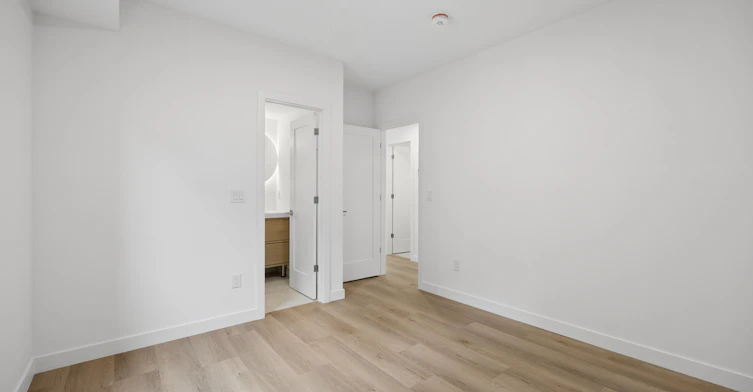 2-91 Barton Avenue, Toronto, ON, M6G 1P7 - 15