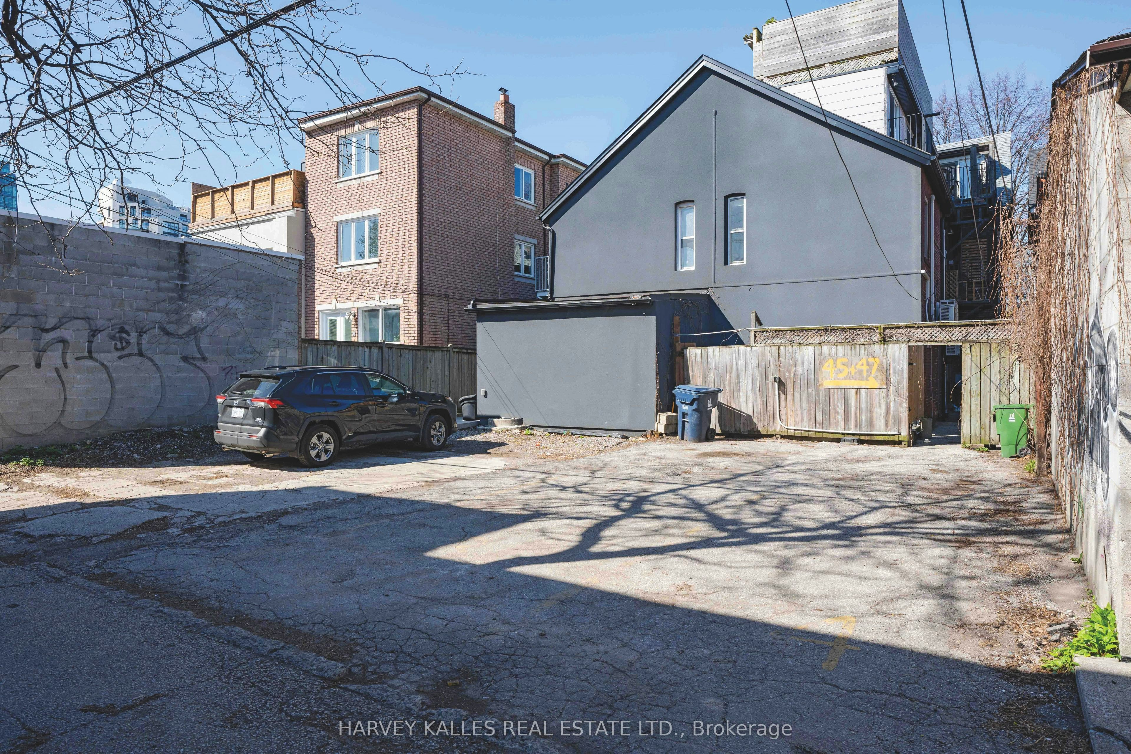 1-47 Northcote Avenue, Toronto, ON, M6J 3K1 - 11