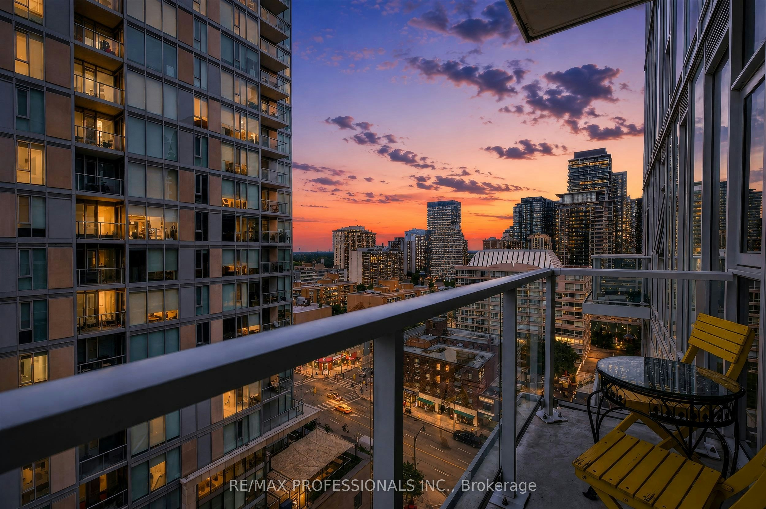 1102-33 Helendale Avenue, Toronto, ON, M4R 0A4 - 28