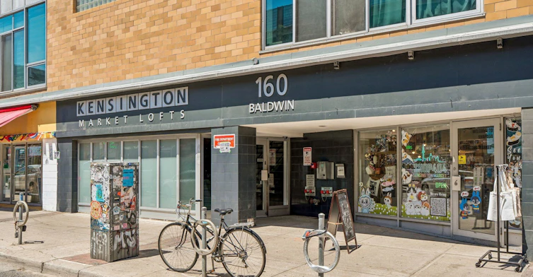 420-160 Baldwin St Street, Toronto, ON, M5T 3K7 - 2
