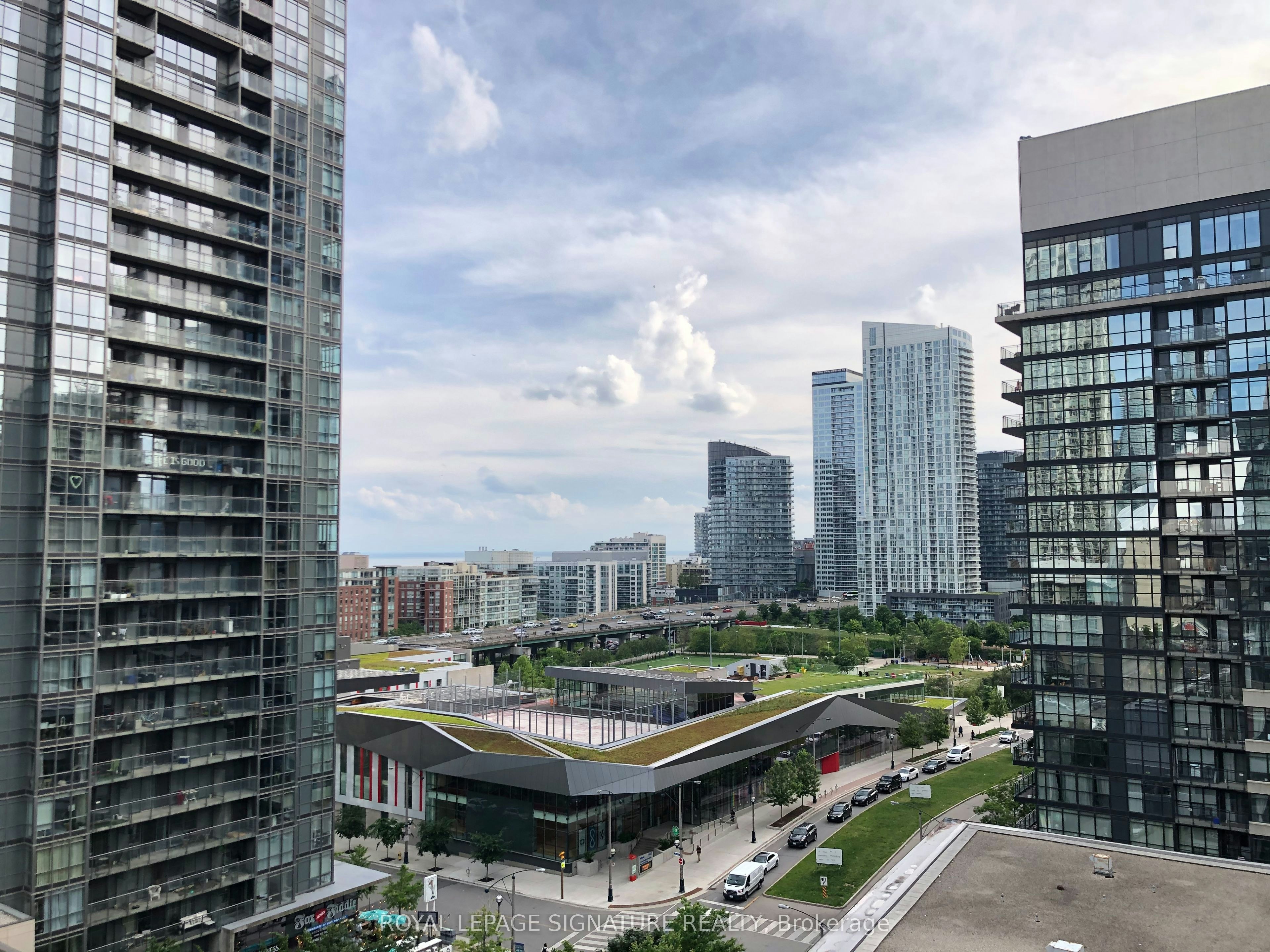 1121-4K Spadina Avenue, Toronto, ON, M5V 3Y9 - 12