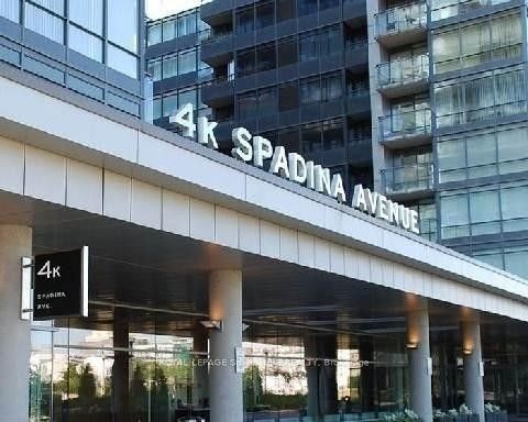 1121-4K Spadina Avenue, Toronto, ON, M5V 3Y9