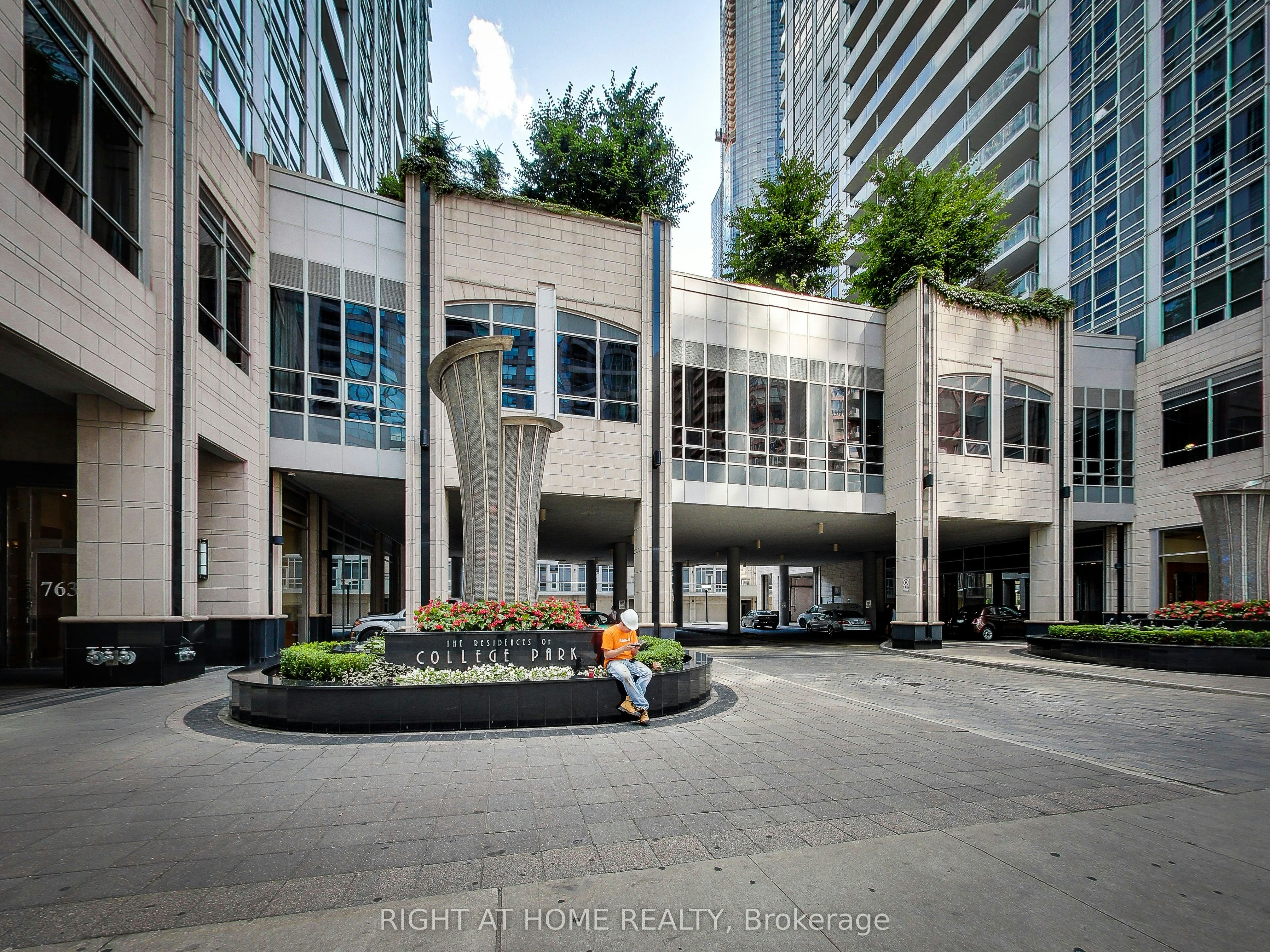 313-761 Bay Street, Toronto, ON, M5G 2R2 - 14
