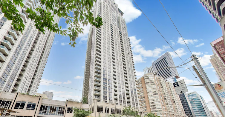 313-761 Bay Street, Toronto, ON, M5G 2R2