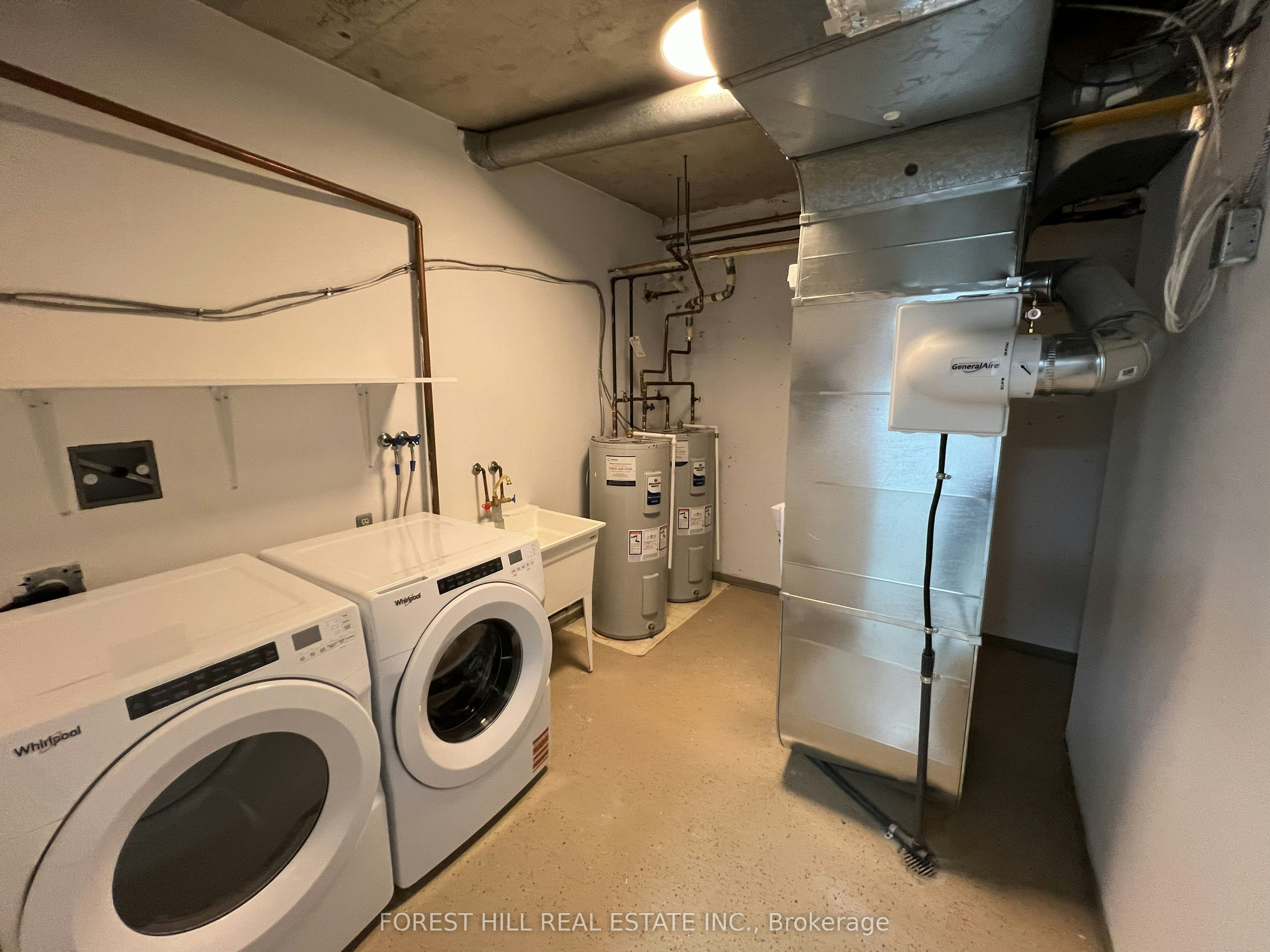 21 Lower Village Gate N/A, Toronto, ON, M5P 3L7 - 28