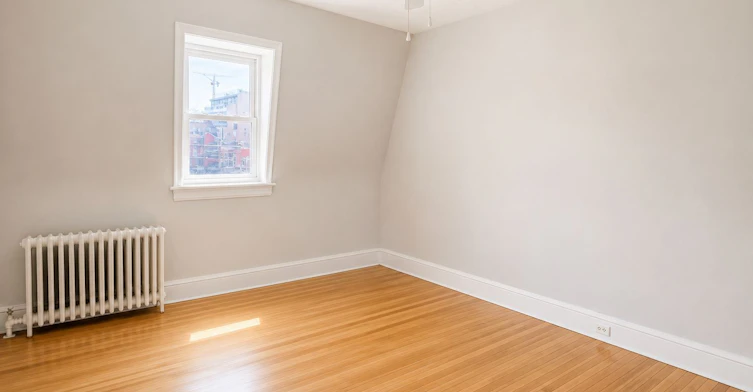 502 Queen Street E, Toronto, ON, M5A 1V2 - 3