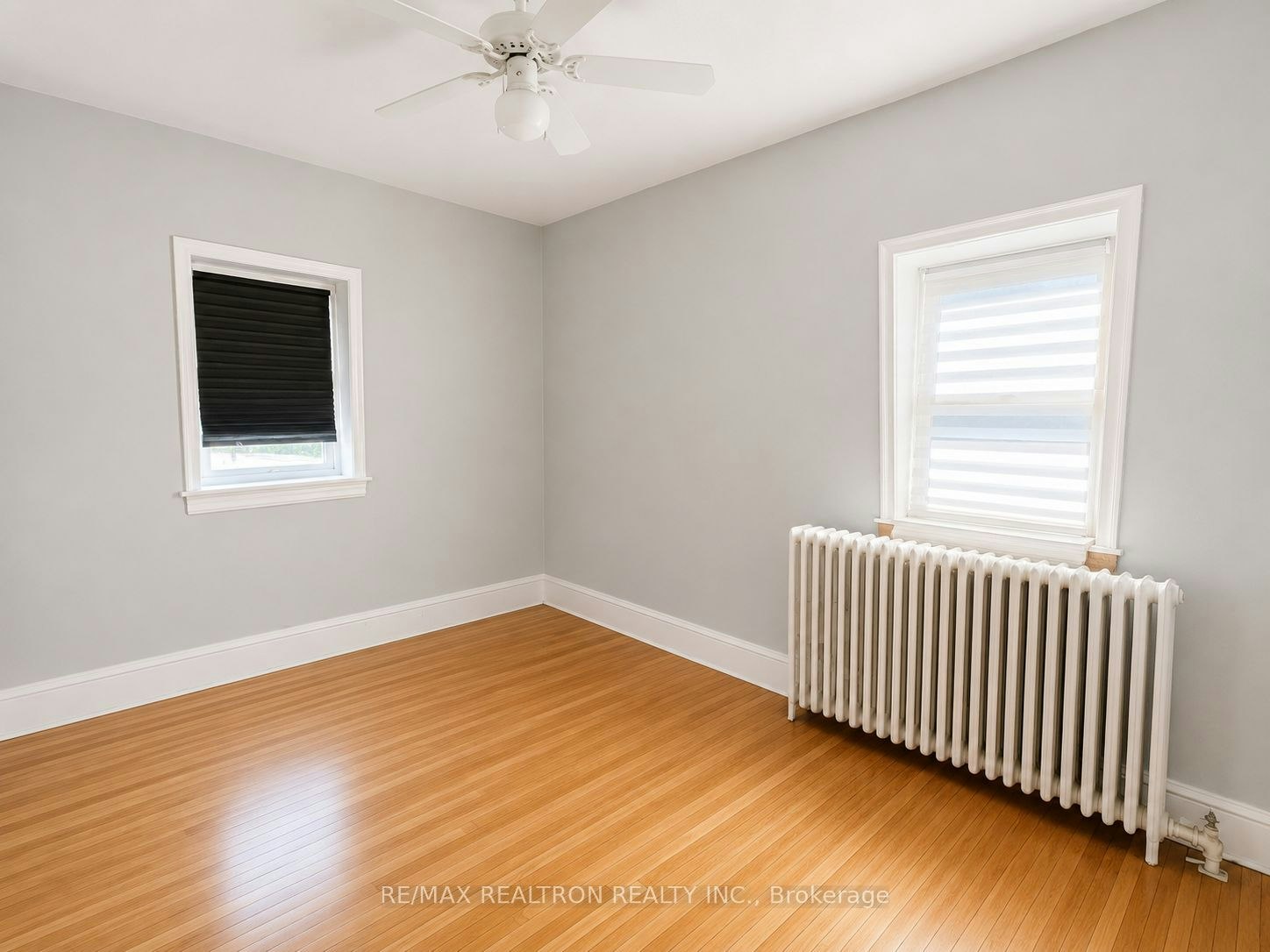 502 Queen Street E, Toronto, ON, M5A 1V2 - 2