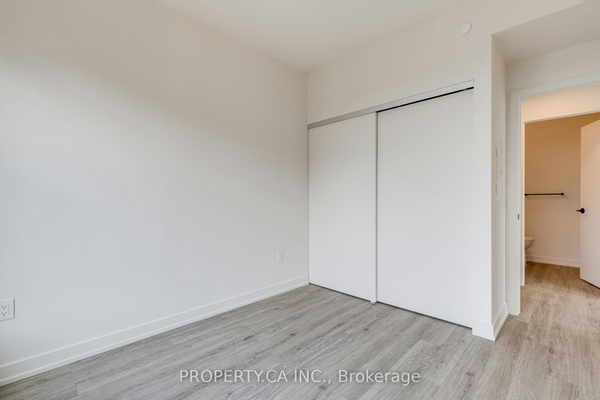 1408-181 Sterling Road, Toronto, ON, M6R 2B2 - 20