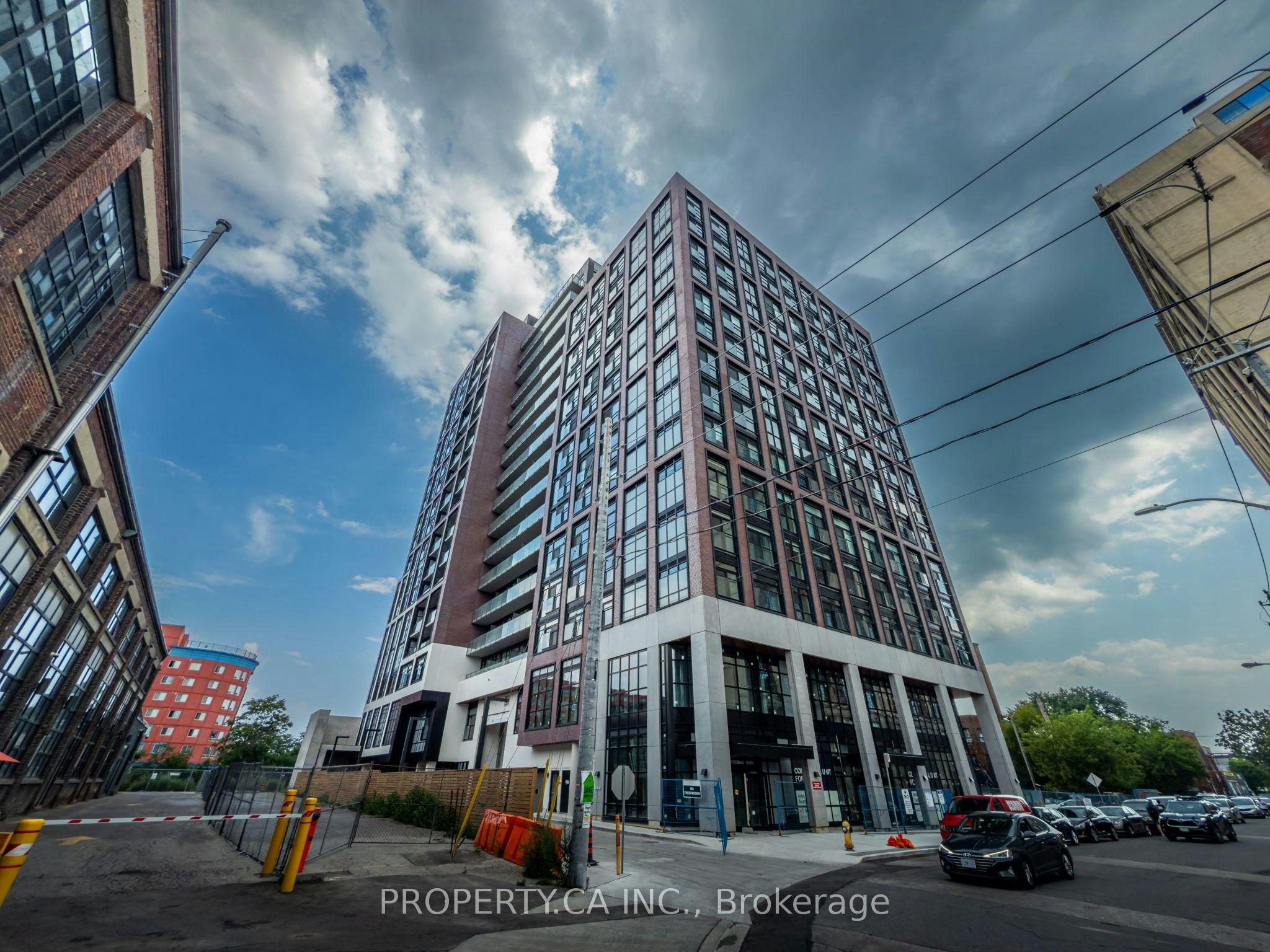 1408-181 Sterling Road, Toronto, ON, M6R 2B2 - 2
