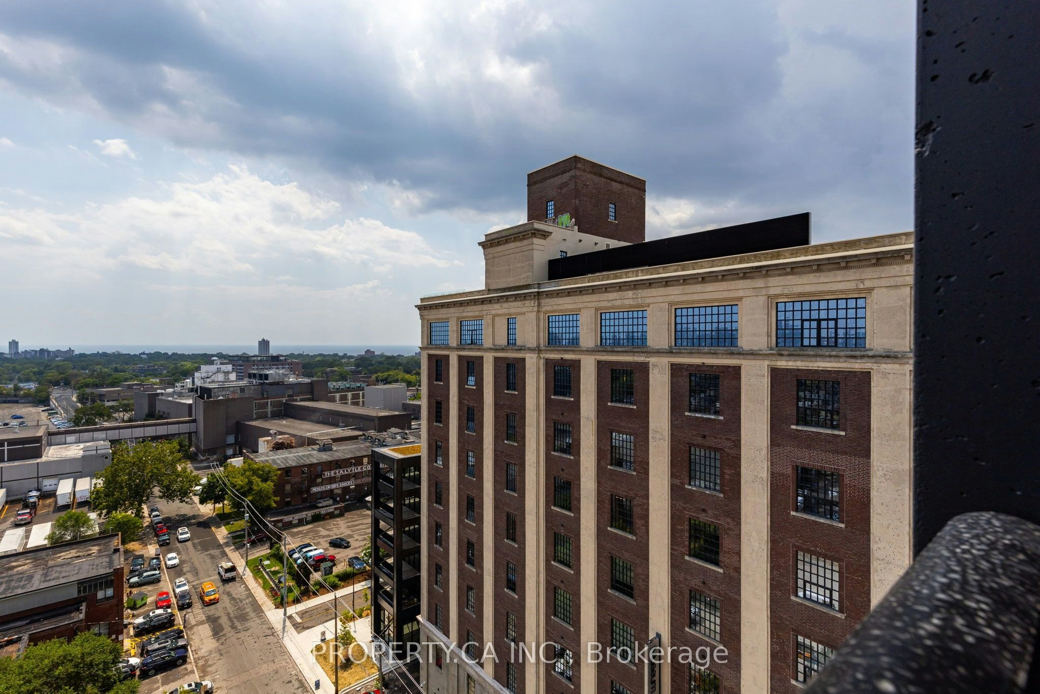 1408-181 Sterling Road, Toronto, ON, M6R 2B2 - 26