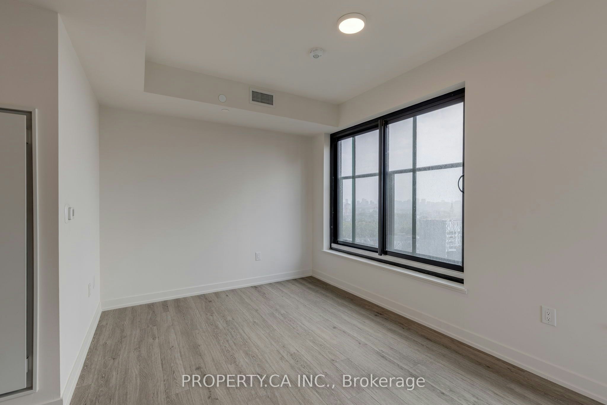 1408-181 Sterling Road, Toronto, ON, M6R 2B2 - 16