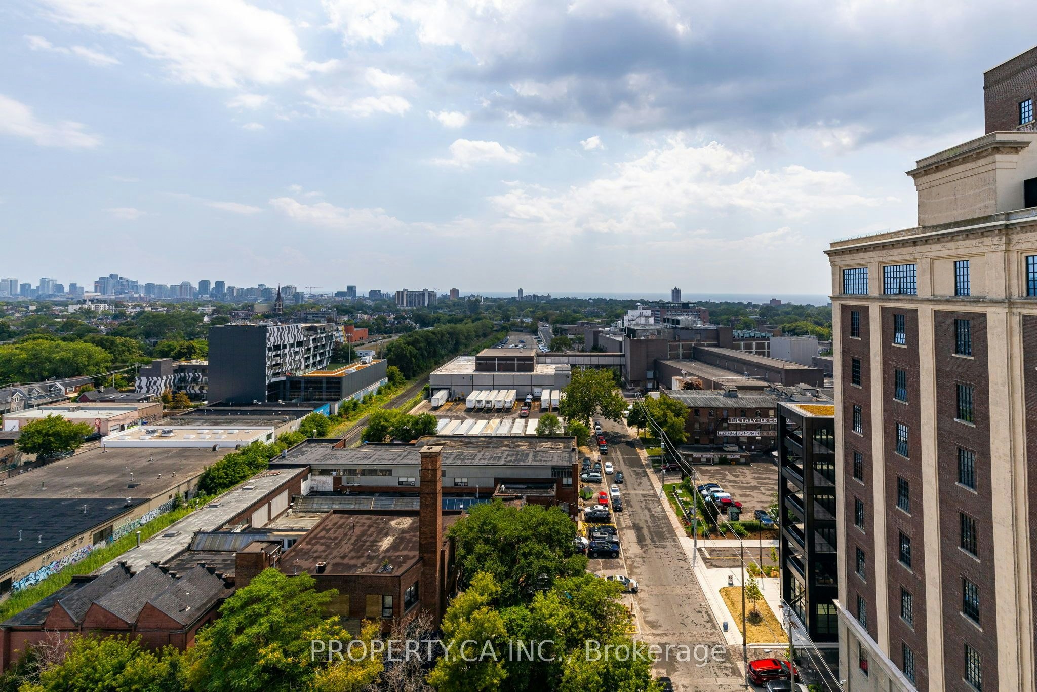1408-181 Sterling Road, Toronto, ON, M6R 2B2 - 23