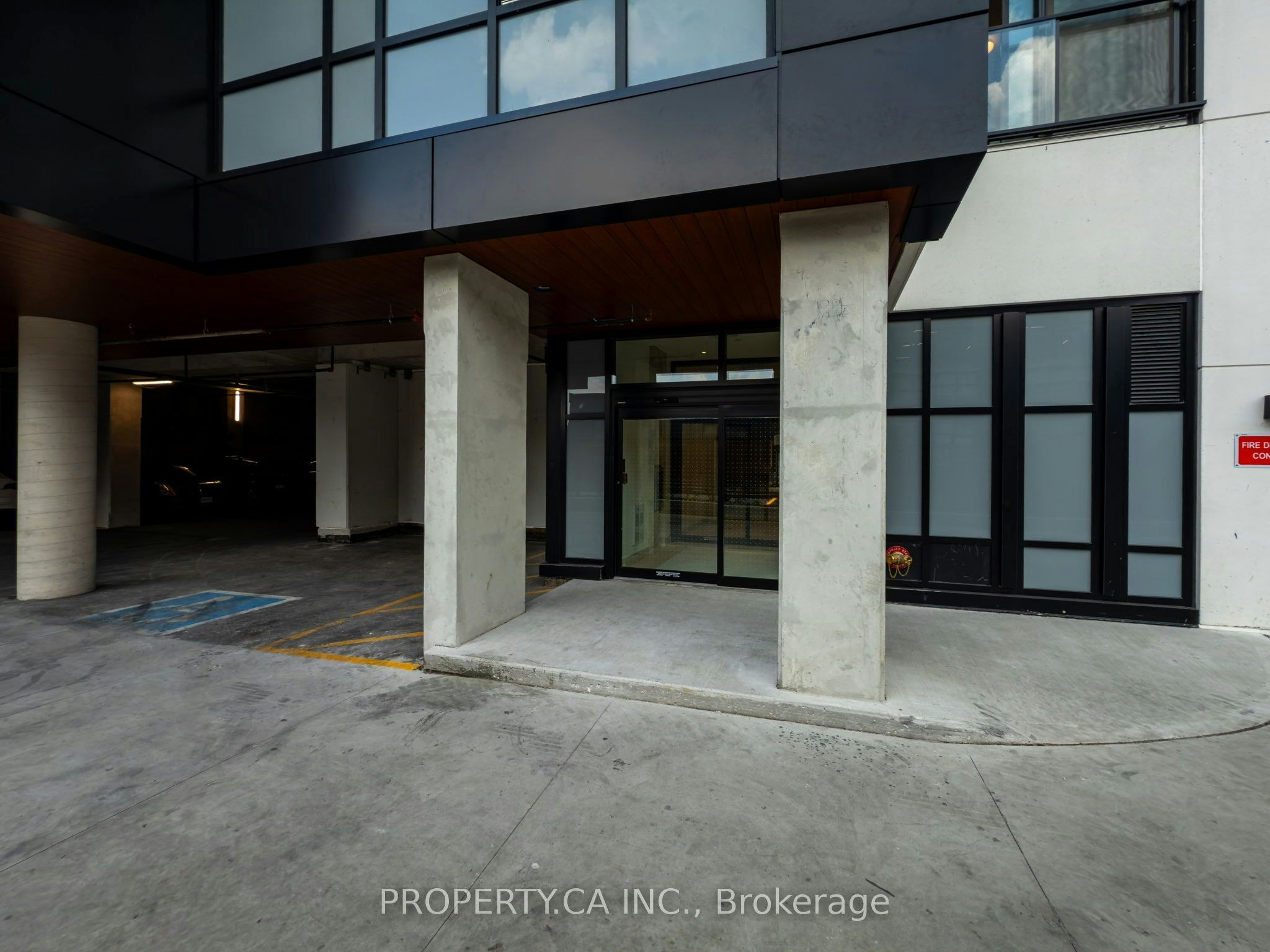 1408-181 Sterling Road, Toronto, ON, M6R 2B2 - 4