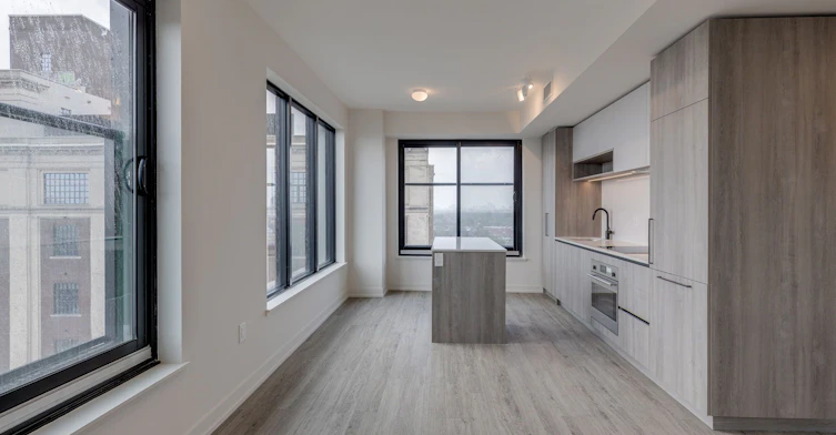 1408-181 Sterling Road, Toronto, ON, M6R 2B2 - 8