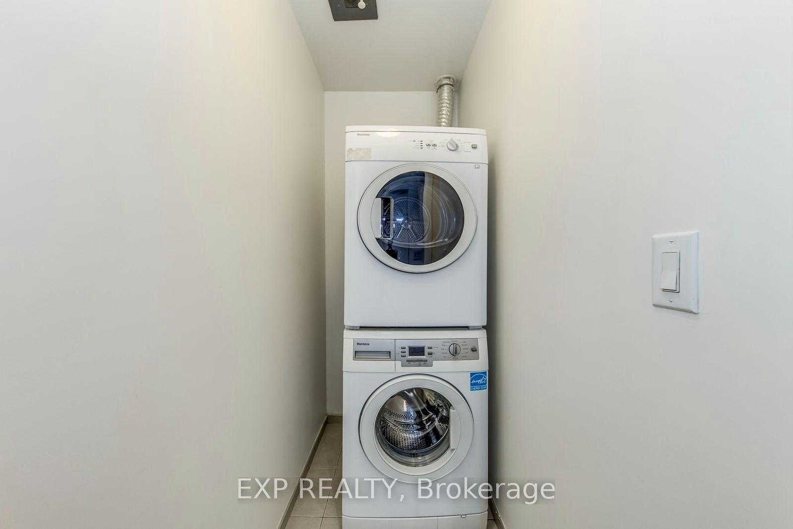 309-70 Temperance Street, Toronto, ON, M5H 4E8 - 24