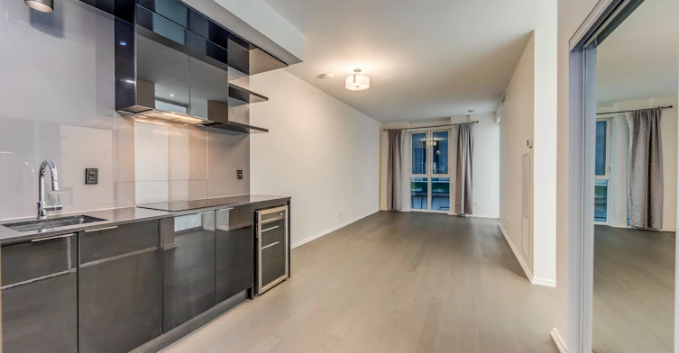 309-70 Temperance Street, Toronto, ON, M5H 4E8 - 7